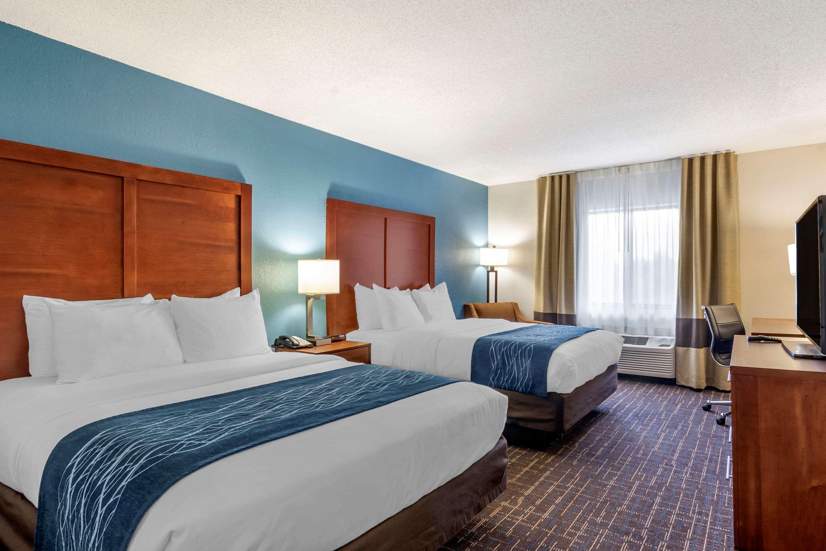 ליס סאמיט Comfort Inn & Suites Lees Summit - Kansas City מראה חיצוני תמונה