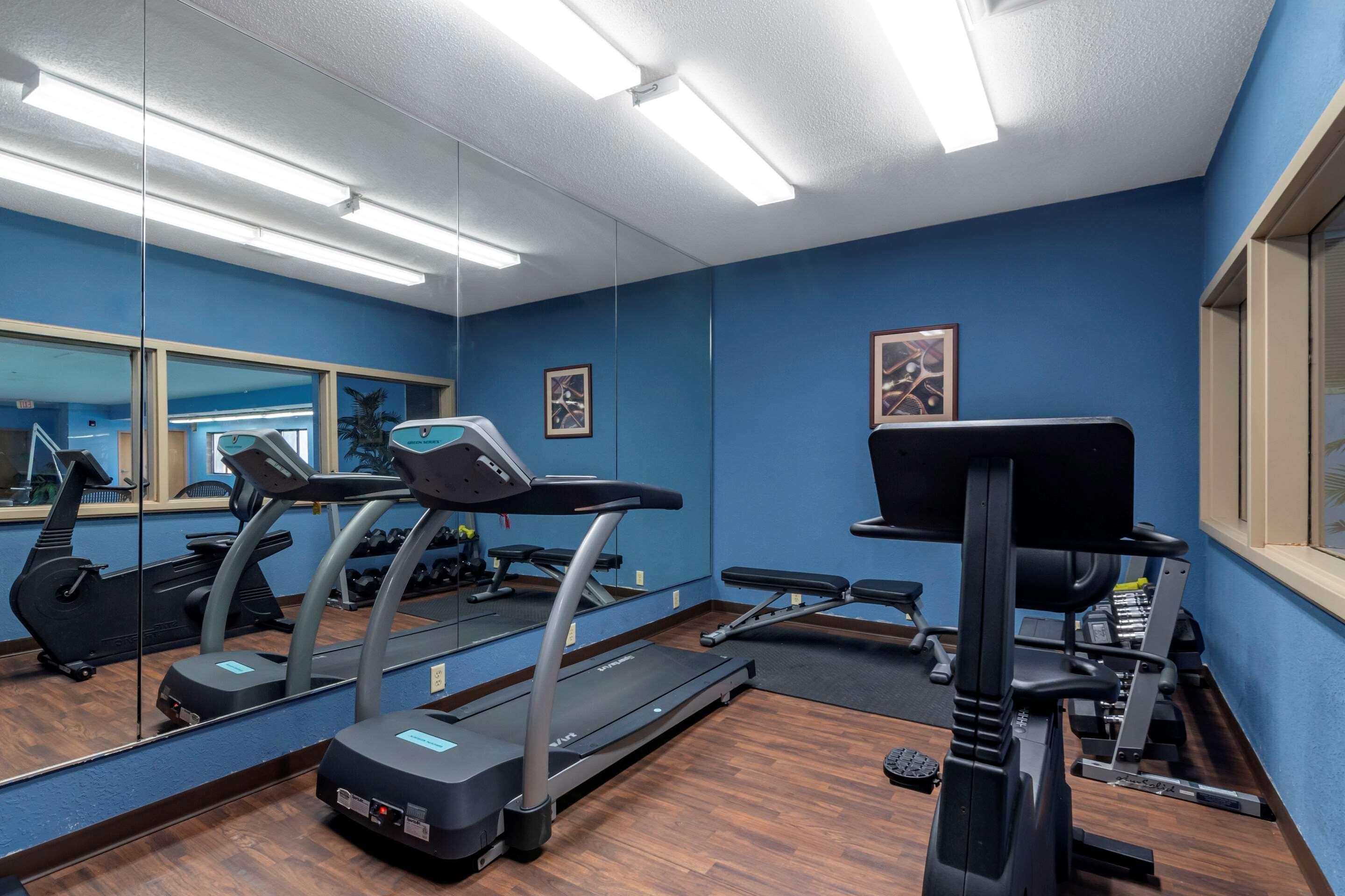 ליס סאמיט Comfort Inn & Suites Lees Summit - Kansas City מראה חיצוני תמונה