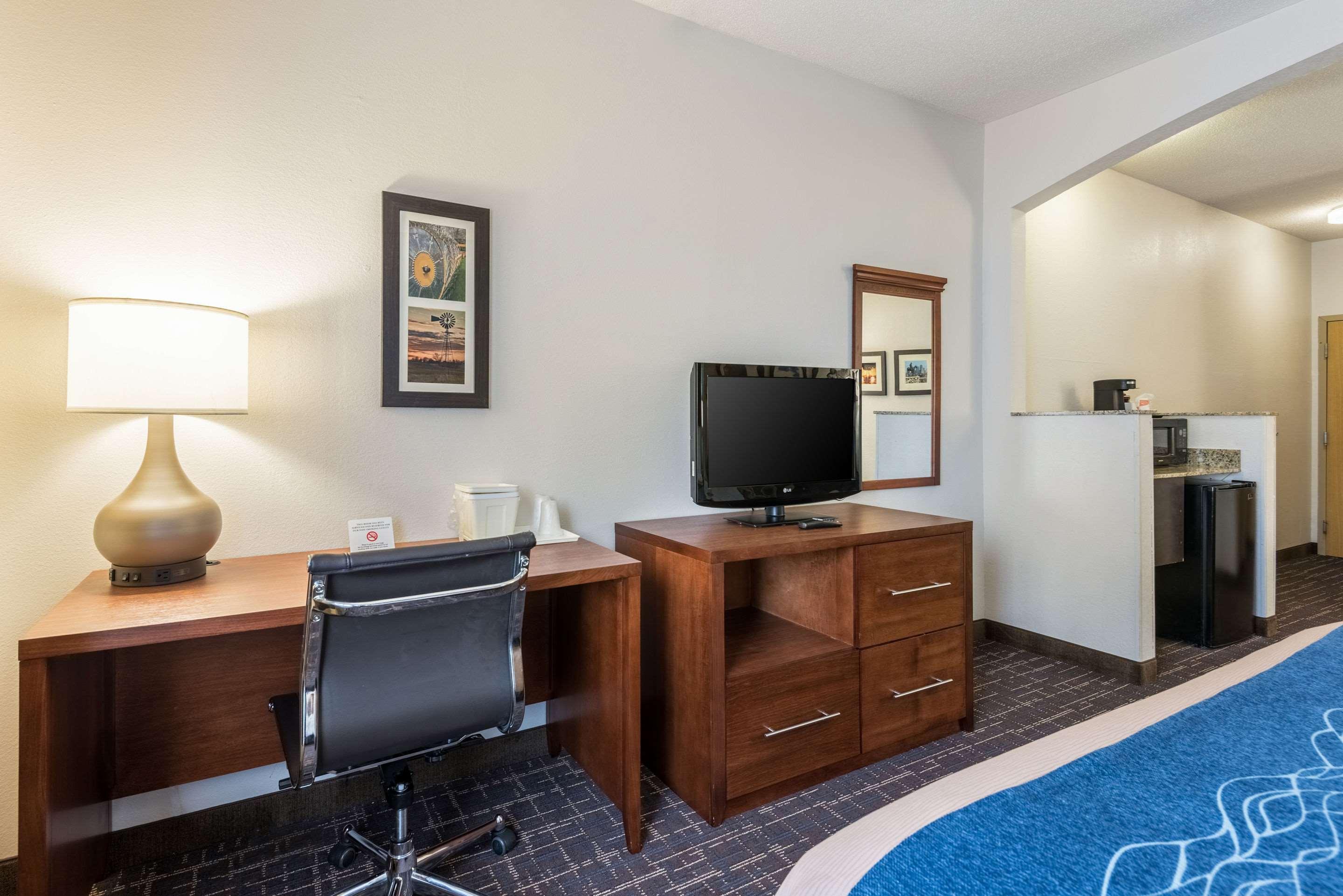 ליס סאמיט Comfort Inn & Suites Lees Summit - Kansas City מראה חיצוני תמונה