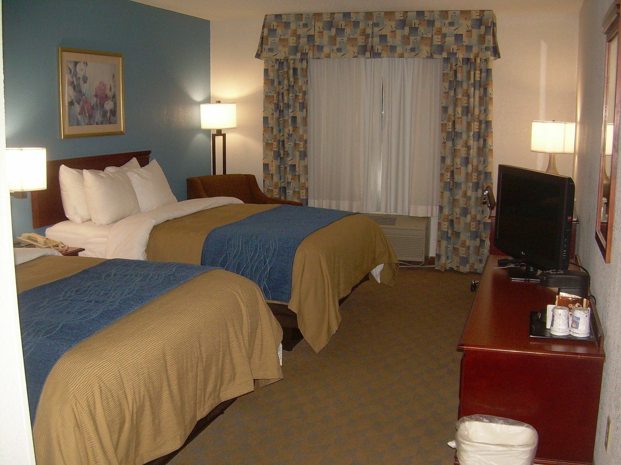 ליס סאמיט Comfort Inn & Suites Lees Summit - Kansas City מראה חיצוני תמונה